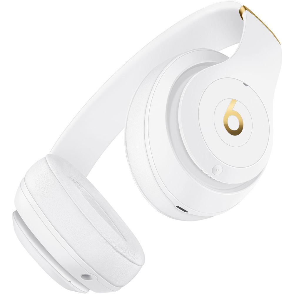 USER MANUAL Beats by Dr. Dre Studio3 Wireless | Search For Manual Online